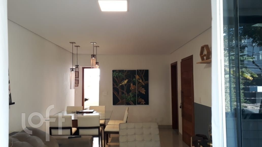 Apartamento à venda com 3 quartos, 107m² - Foto 2