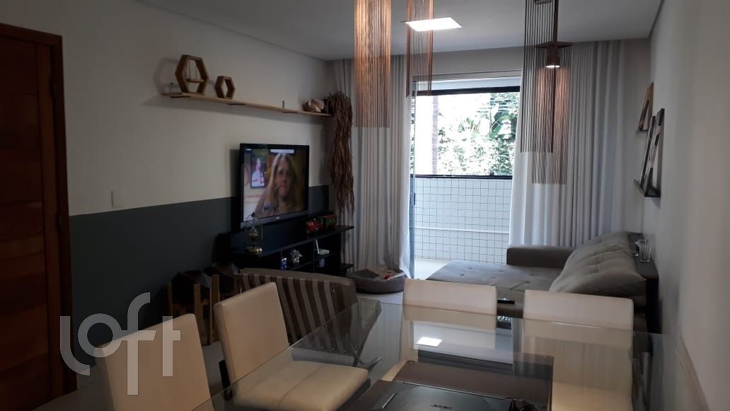 Apartamento à venda com 3 quartos, 107m² - Foto 3