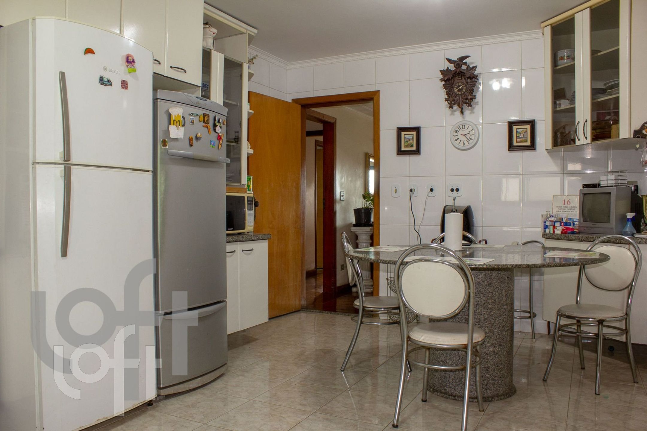 Apartamento à venda com 3 quartos, 140m² - Foto 26