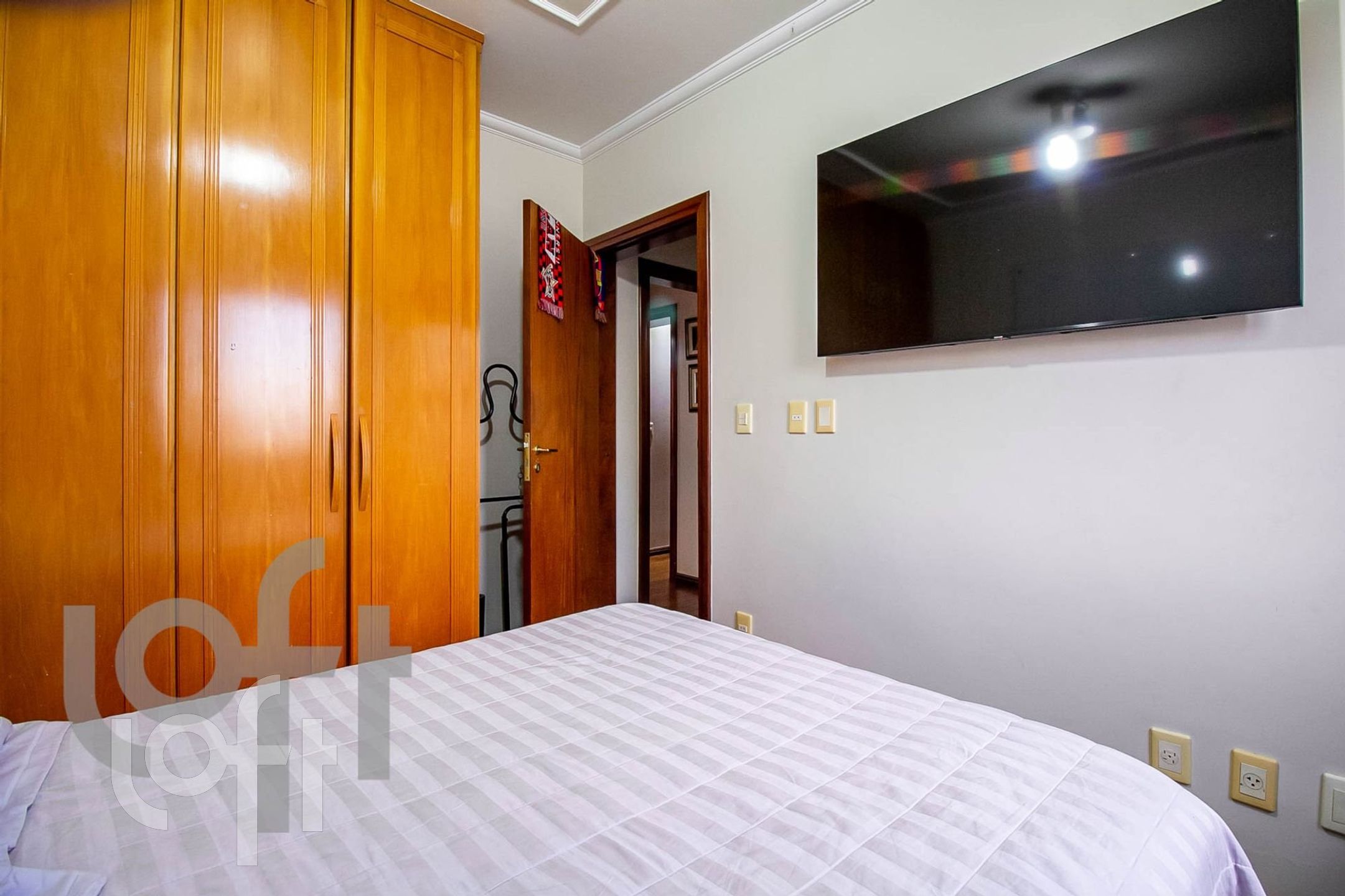 Apartamento à venda com 4 quartos, 223m² - Foto 6