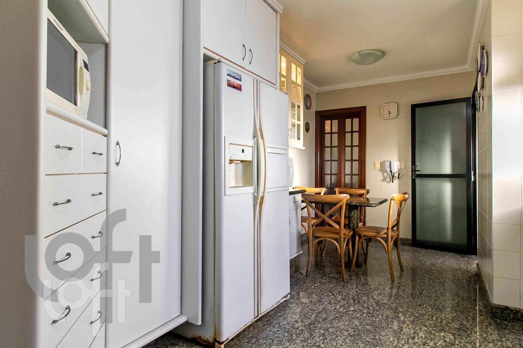 Apartamento à venda com 4 quartos, 223m² - Foto 40