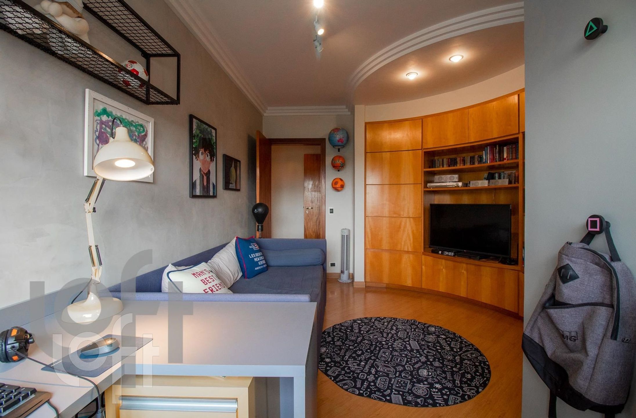 Apartamento à venda com 4 quartos, 222m² - Foto 8