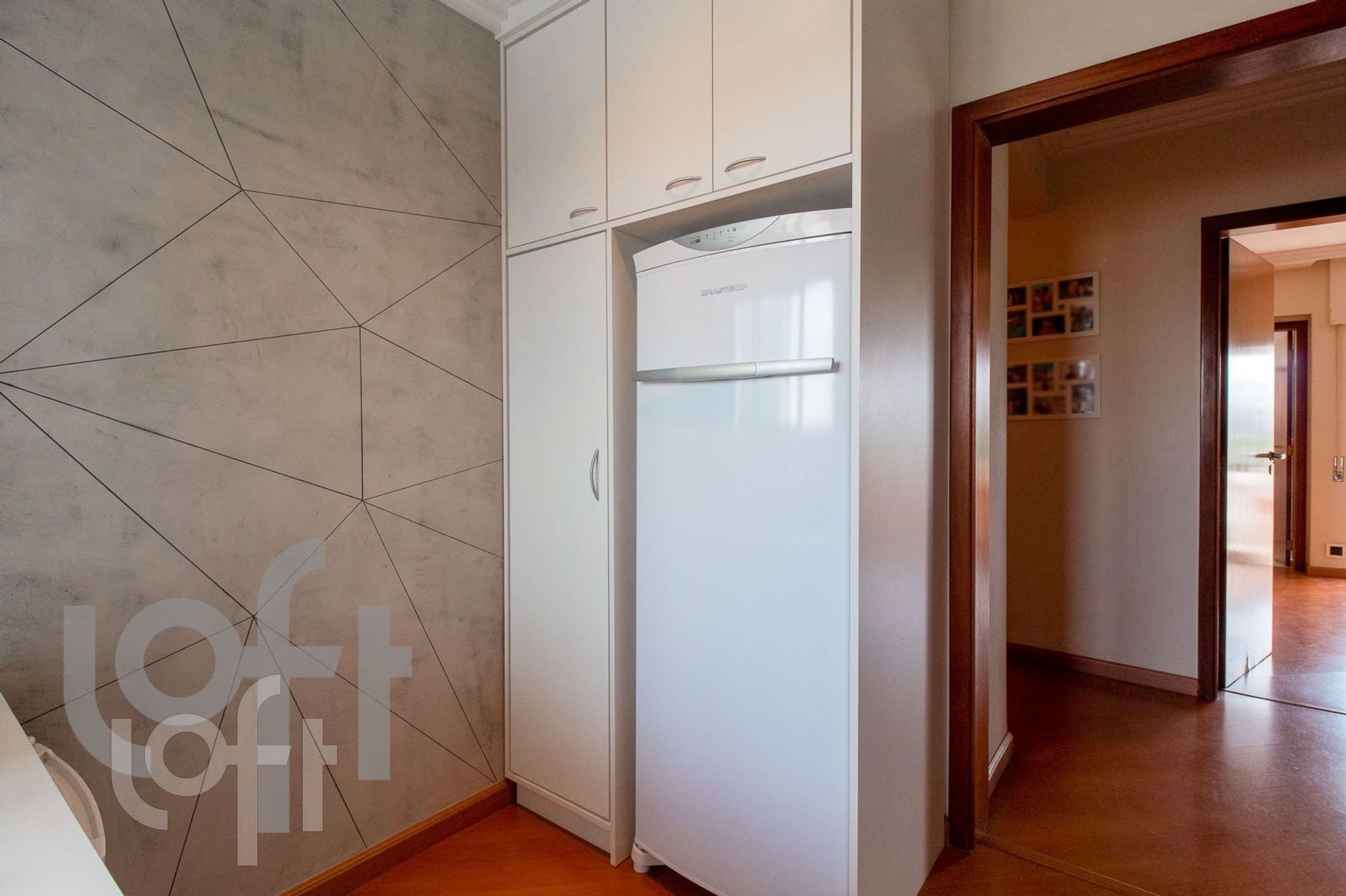 Apartamento à venda com 4 quartos, 222m² - Foto 3