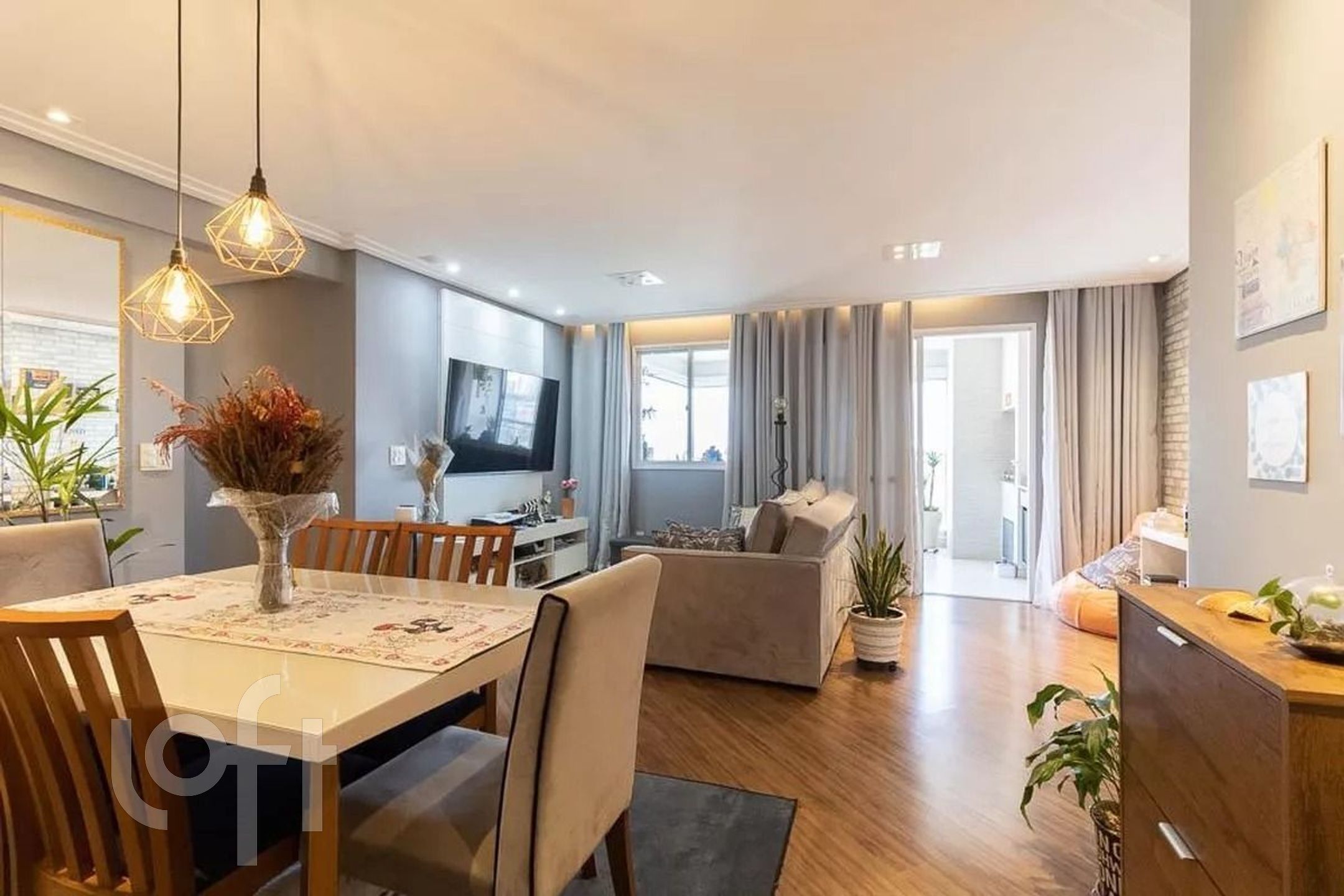 Apartamento à venda em Vila Monumento com 103 m²,