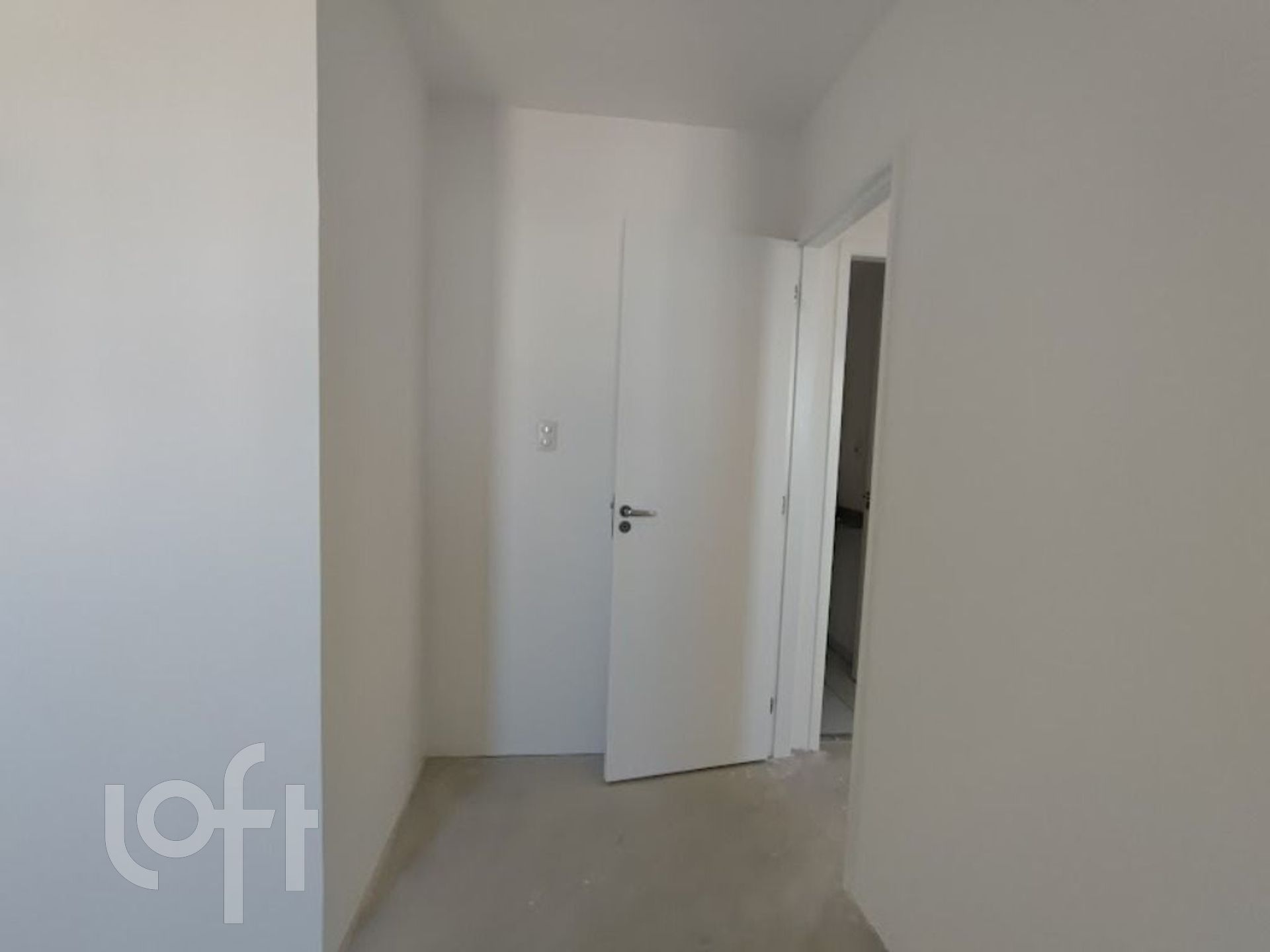 Apartamento à venda com 3 quartos, 76m² - Foto 2