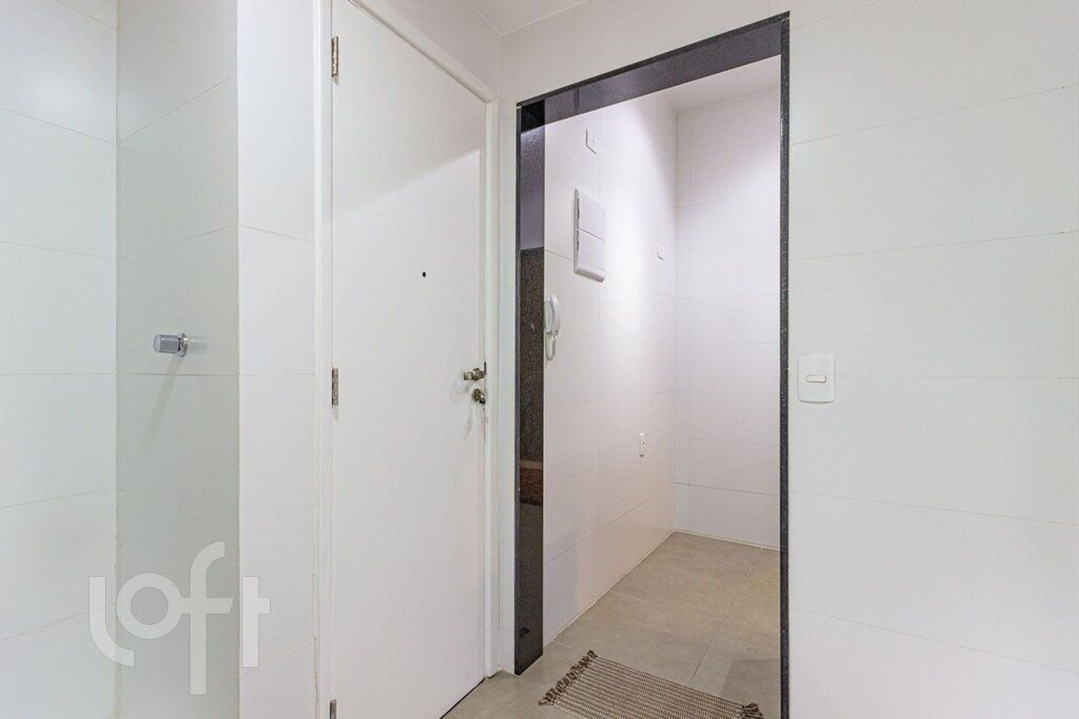 Apartamento à venda com 2 quartos, 77m² - Foto 18