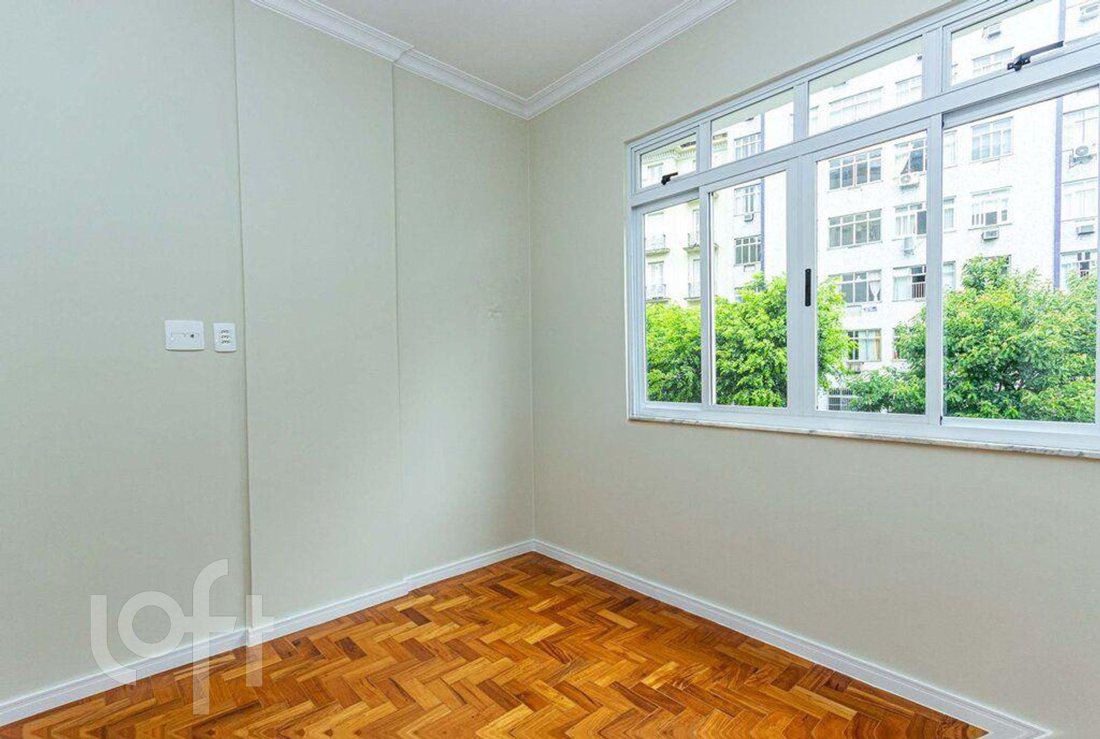 Apartamento à venda com 2 quartos, 77m² - Foto 7