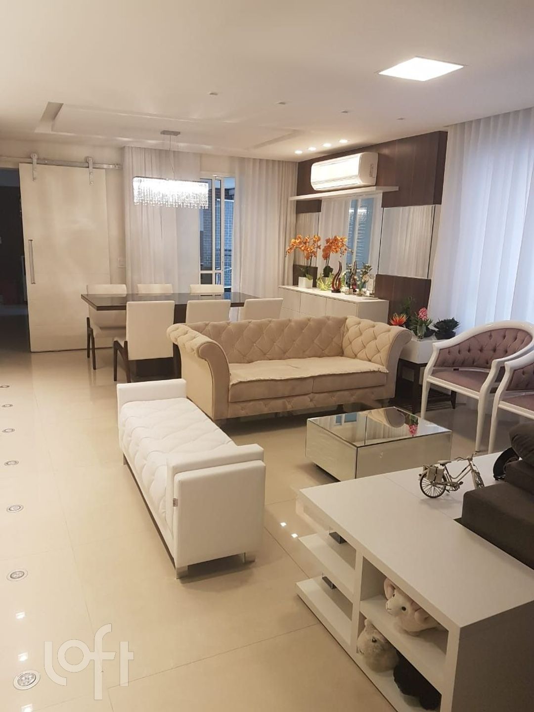 Apartamento à venda com 3 quartos, 131m² - Foto 3