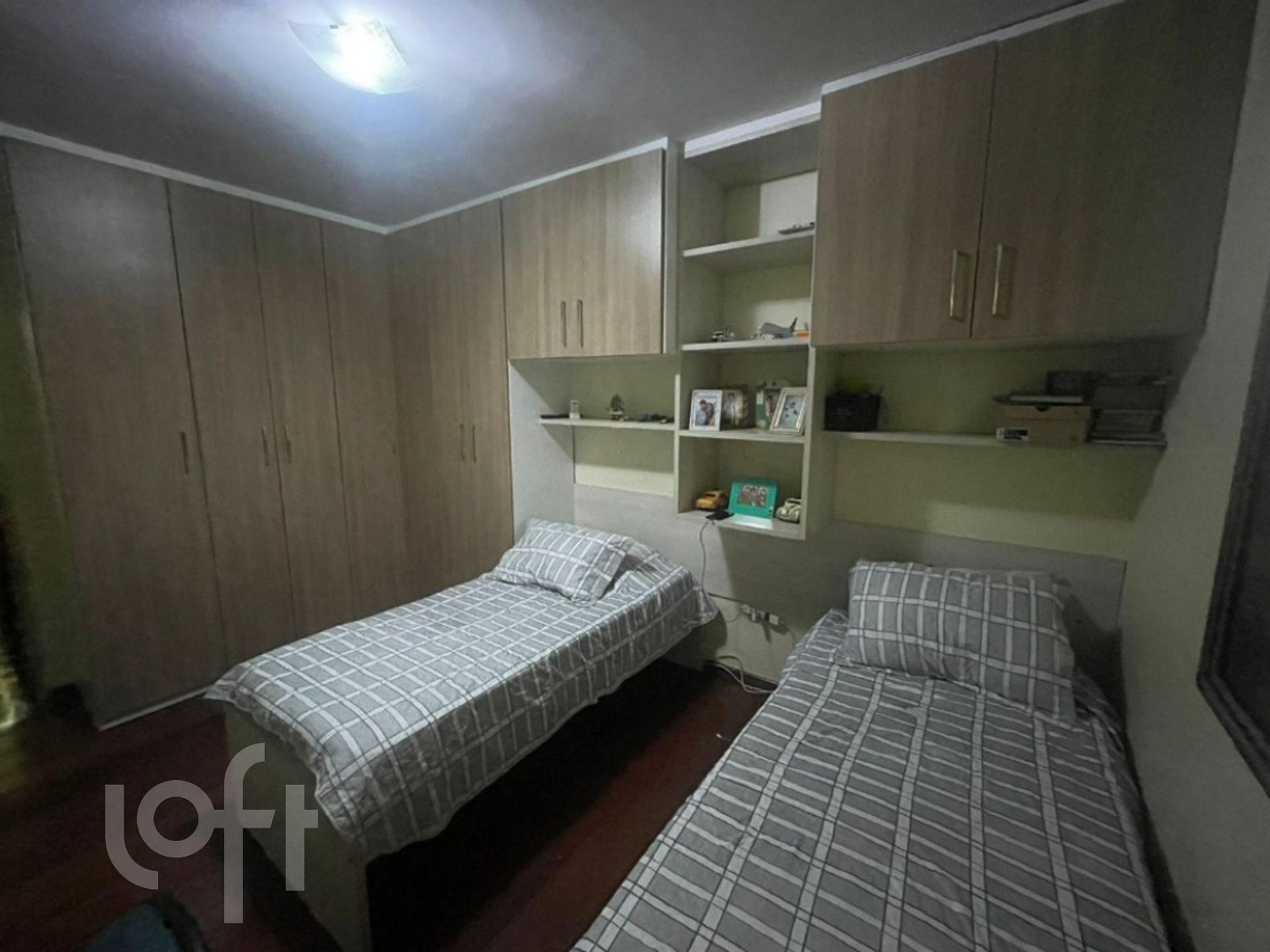 Casa à venda com 4 quartos, 200m² - Foto 16