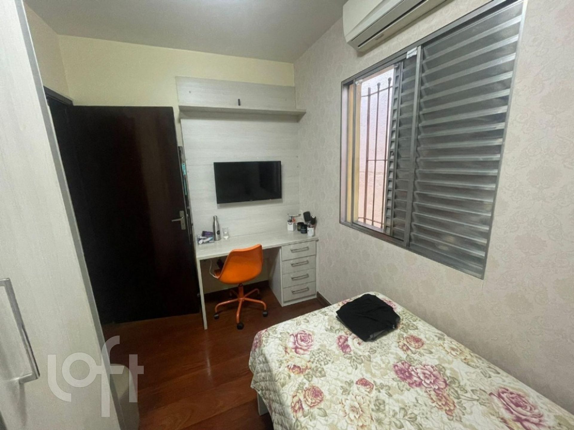 Casa à venda com 4 quartos, 200m² - Foto 17