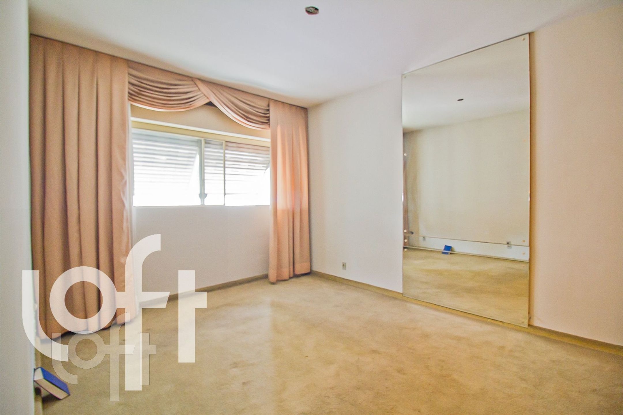 Apartamento à venda com 4 quartos, 170m² - Foto 11