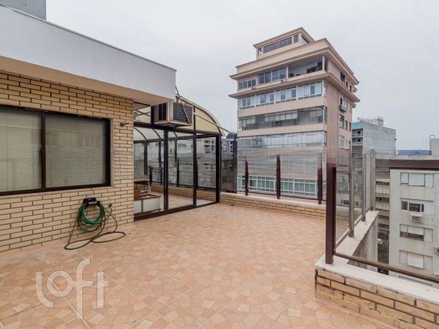 Apartamento com 194m², 3 dormitórios, 1 suíte, 2 vagas, Independência em Porto Alegre