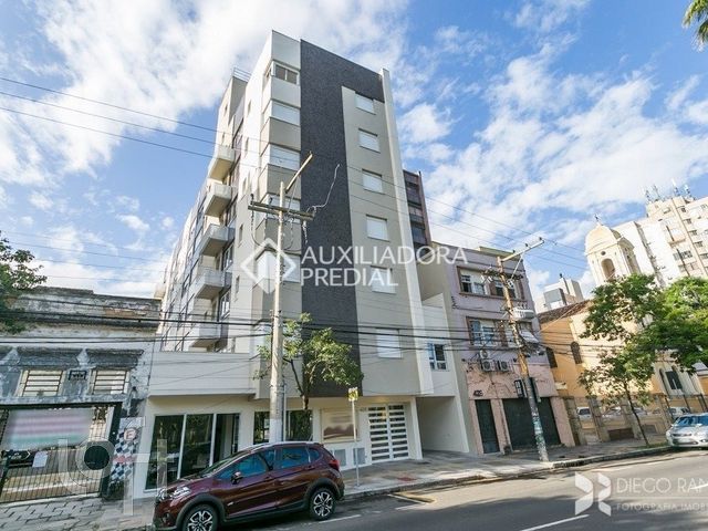 Apartamento com 79m², 2 dormitórios, 1 suíte, 1 vaga, Bom Fim em Porto Alegre