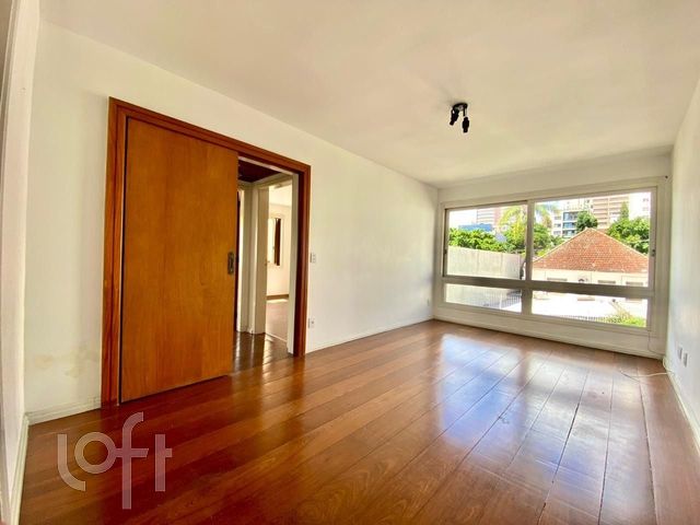 Apartamento com 80m², 2 dormitórios, 1 vaga, Rio Branco em Porto Alegre