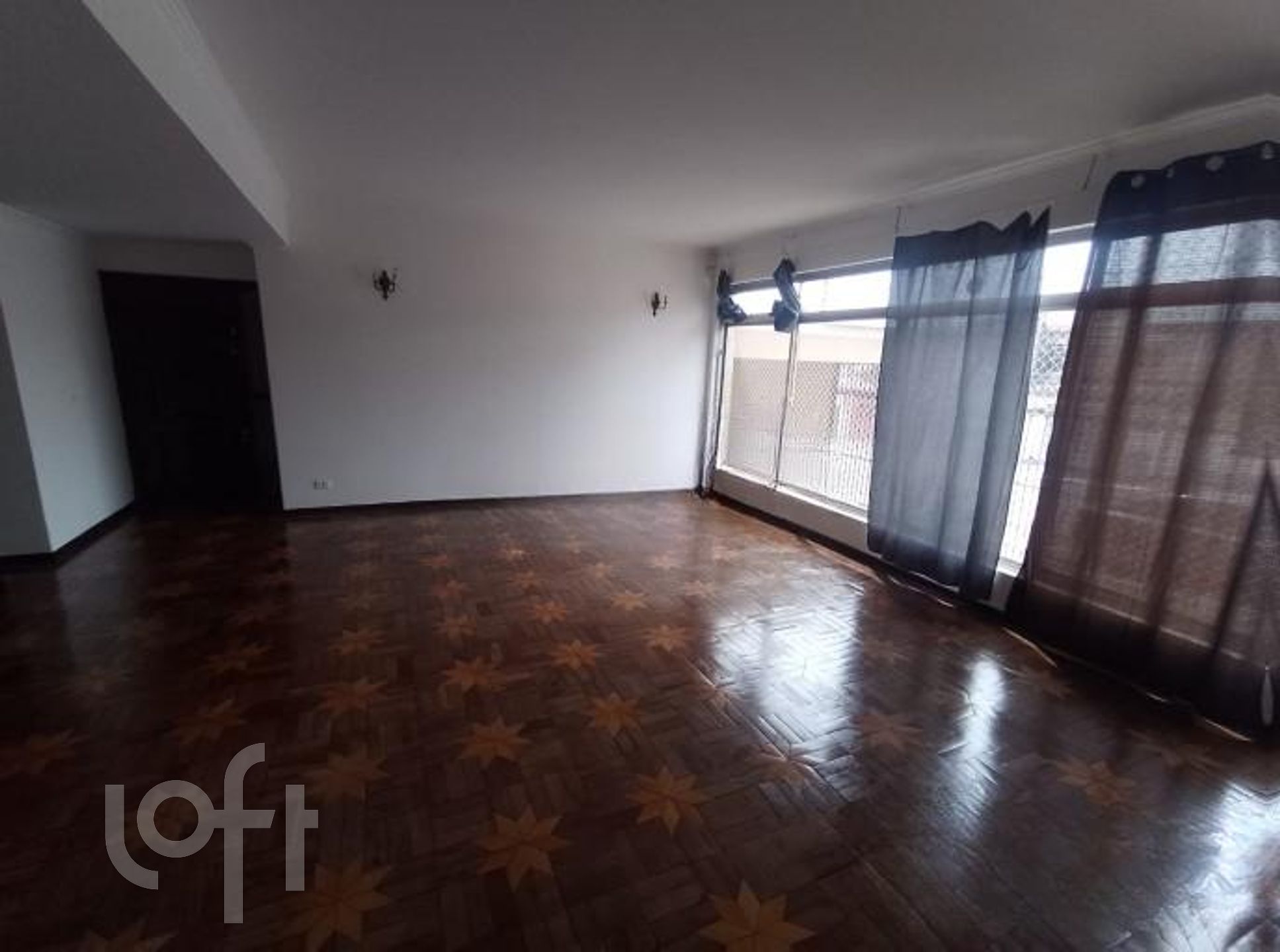 Casa à venda com 4 quartos, 243m² - Foto 5