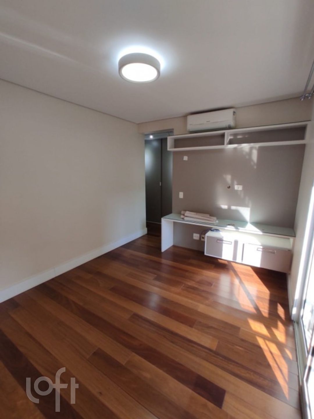 Apartamento à venda com 4 quartos, 205m² - Foto 12