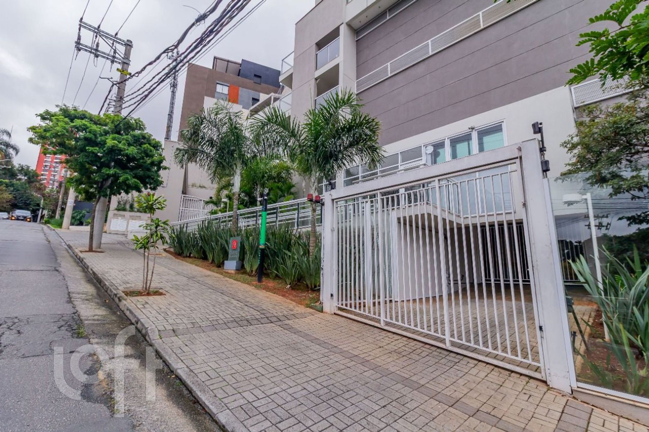 Imagem da propriedade PU1j846fr 46