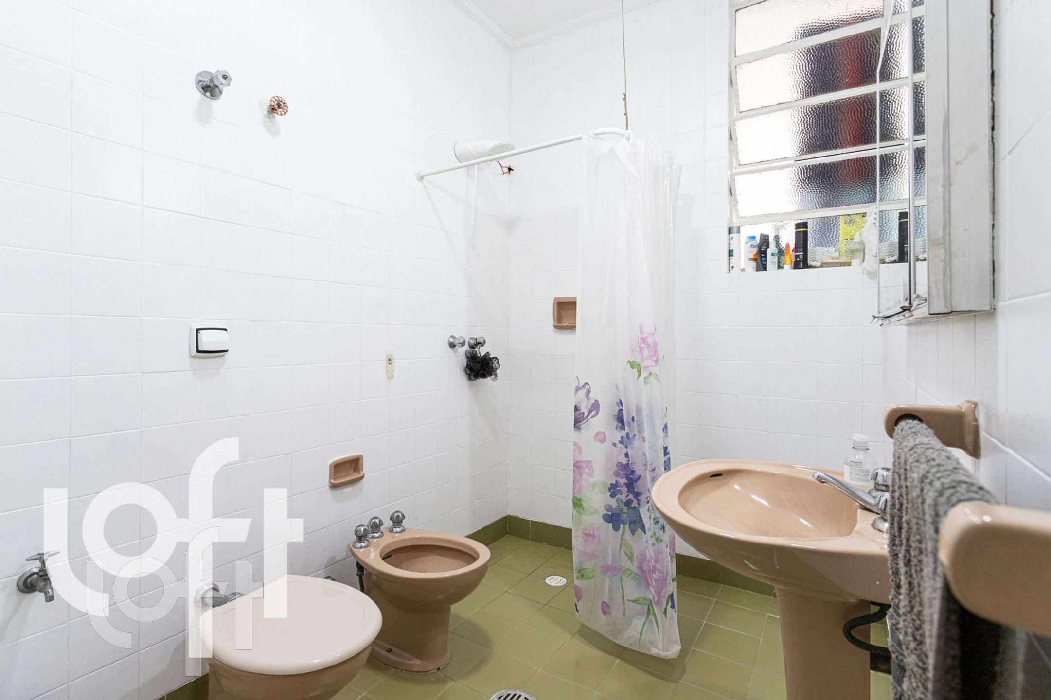 Apartamento à venda com 1 quarto, 75m² - Foto 24