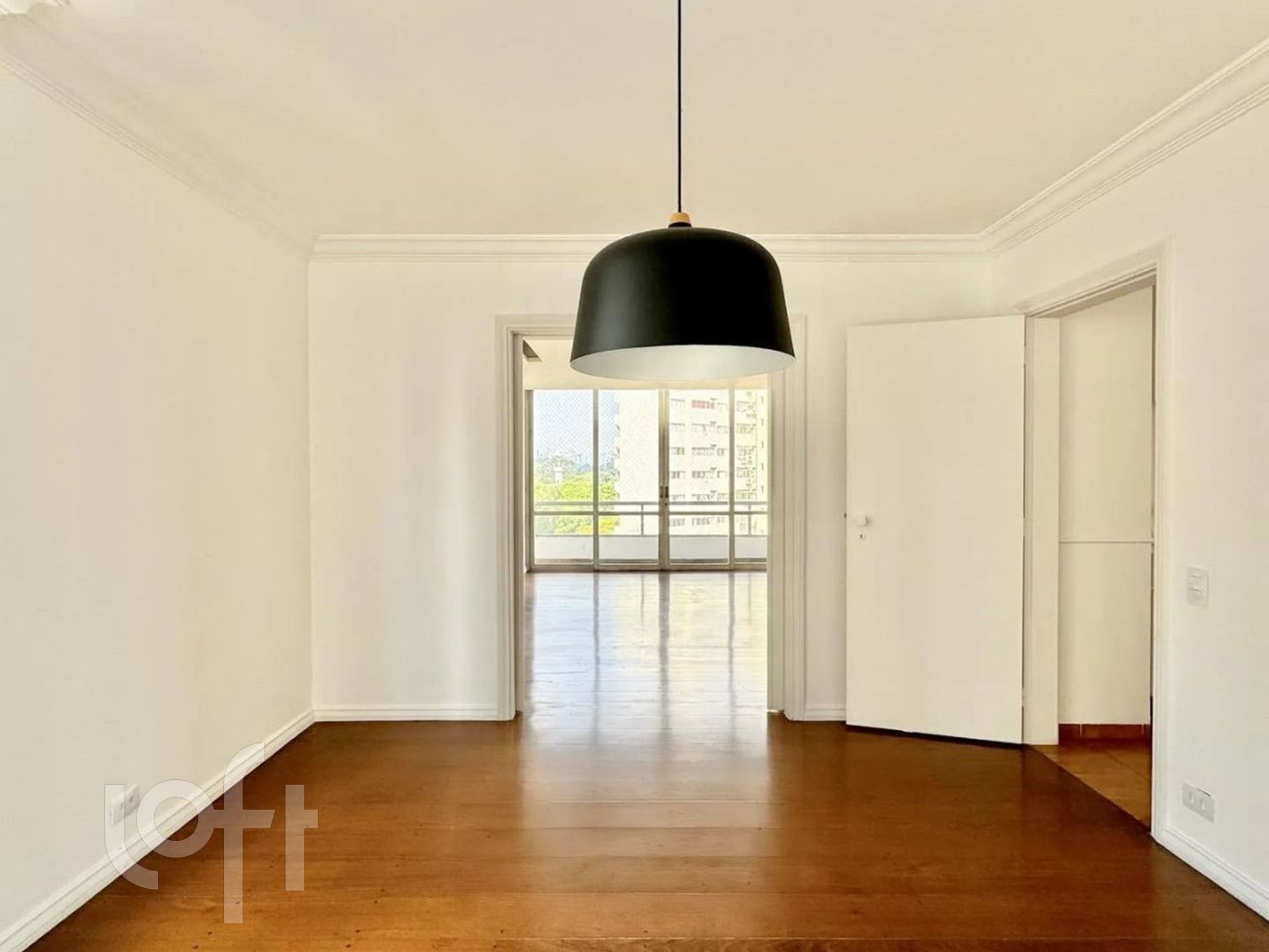 Apartamento à venda com 6 quartos, 298m² - Foto 9