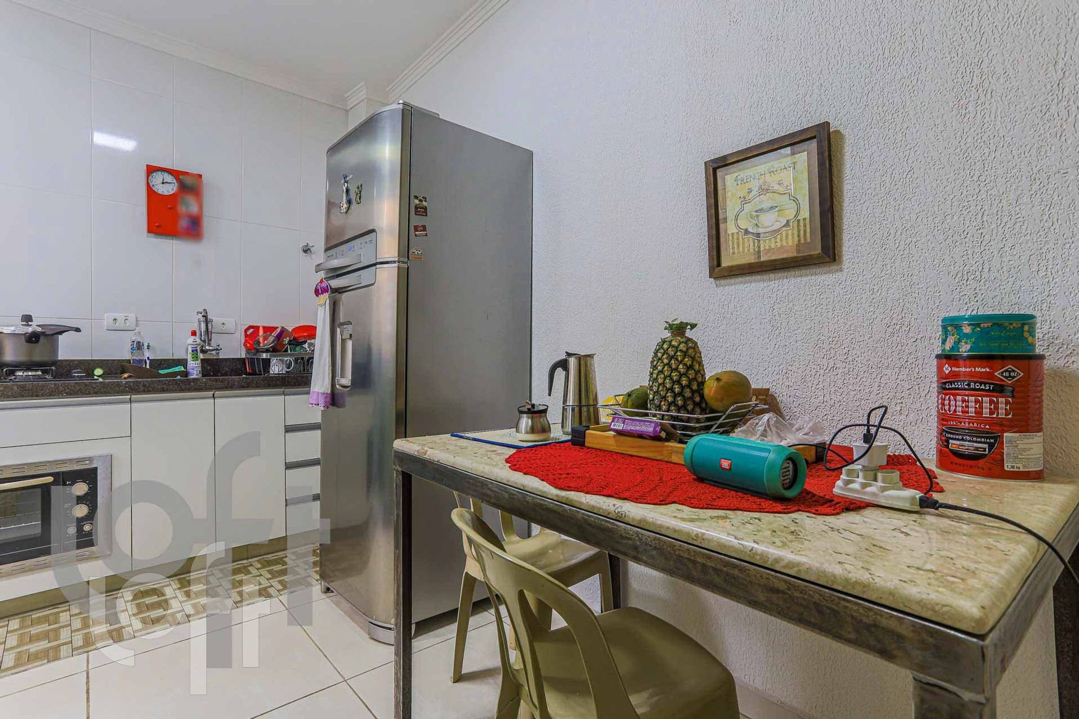 Apartamento à venda com 2 quartos, 75m² - Foto 28