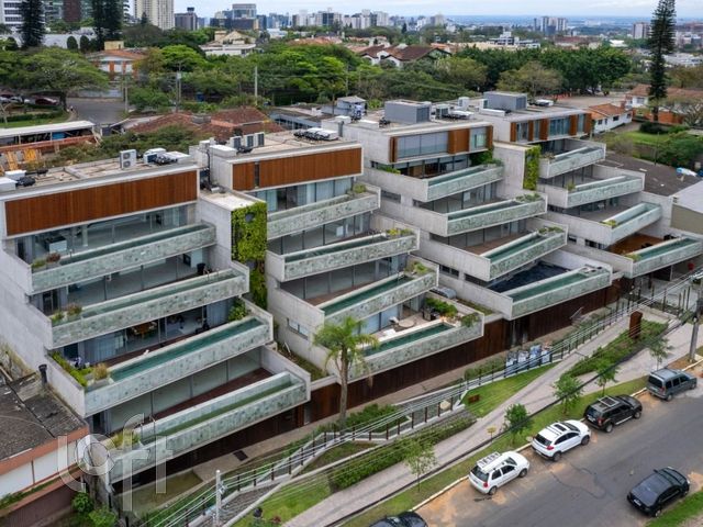 Apartamento com 374m², 3 dormitórios, 3 suítes, 4 vagas, Três Figueiras em Porto Alegre