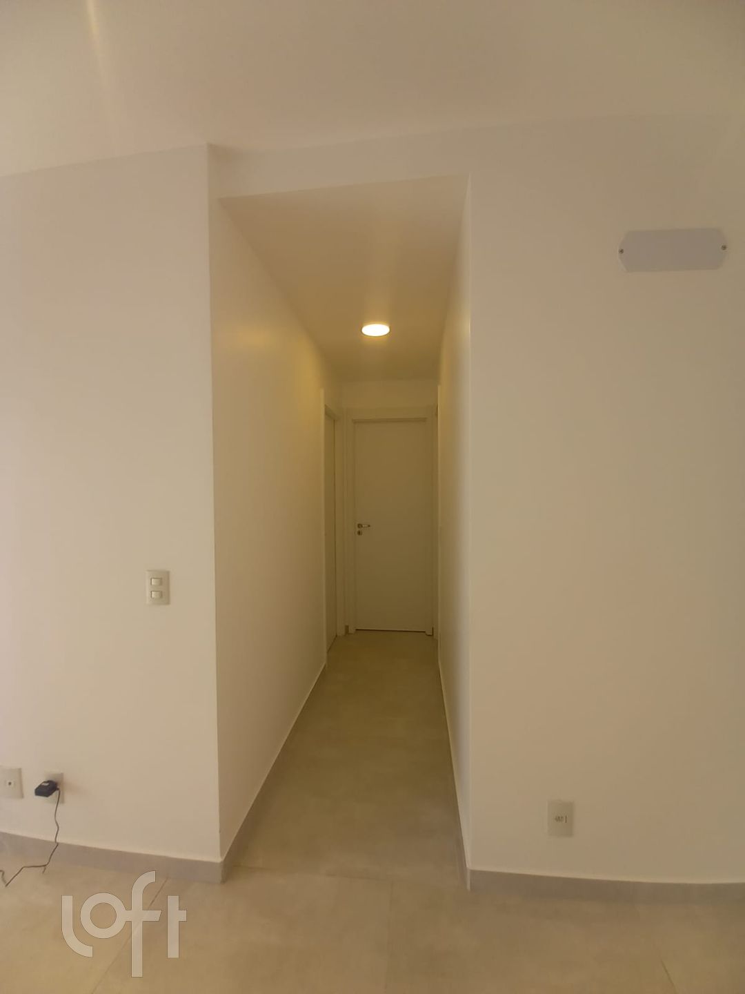 Apartamento à venda com 2 quartos, 69m² - Foto 5