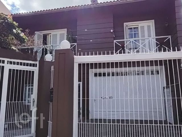 Casa com 281m², 4 dormitórios, 1 suíte, 4 vagas, Chácara das Pedras em Porto Alegre