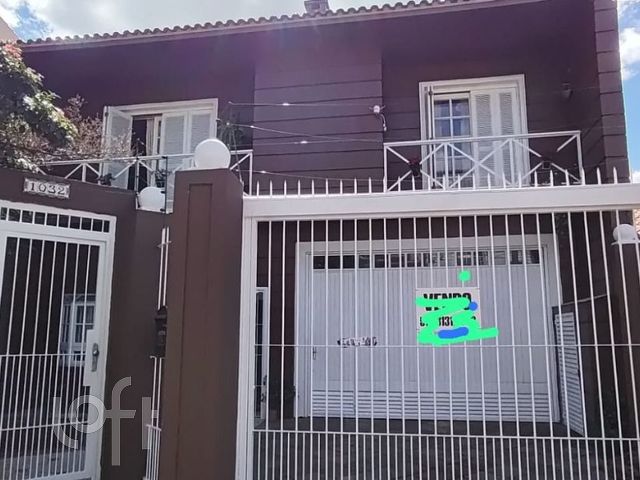 Casa com 281m², 4 dormitórios, 1 suíte, 4 vagas, Chácara das Pedras em Porto Alegre