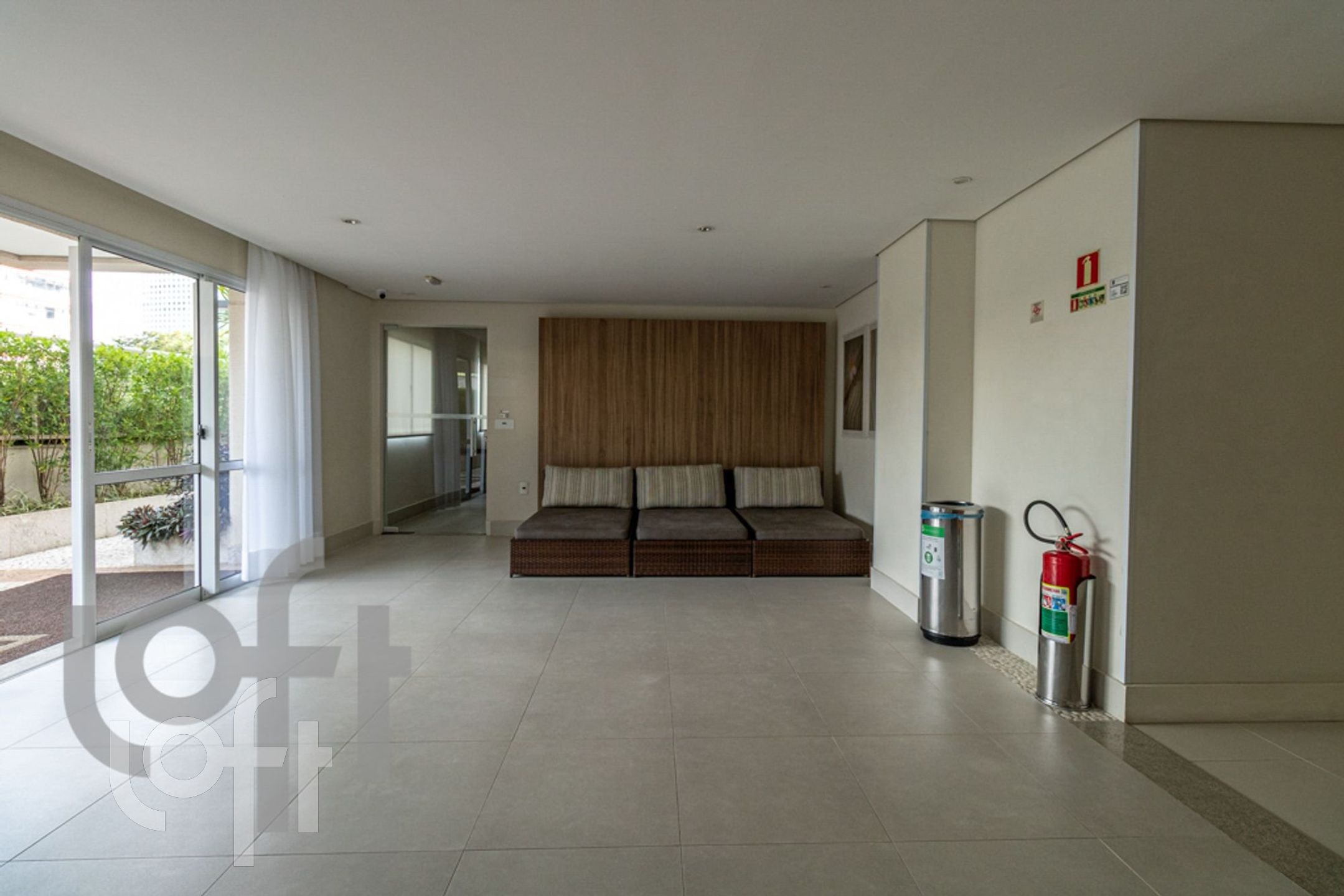 Apartamento à venda com 1 quarto, 73m² - Foto 26