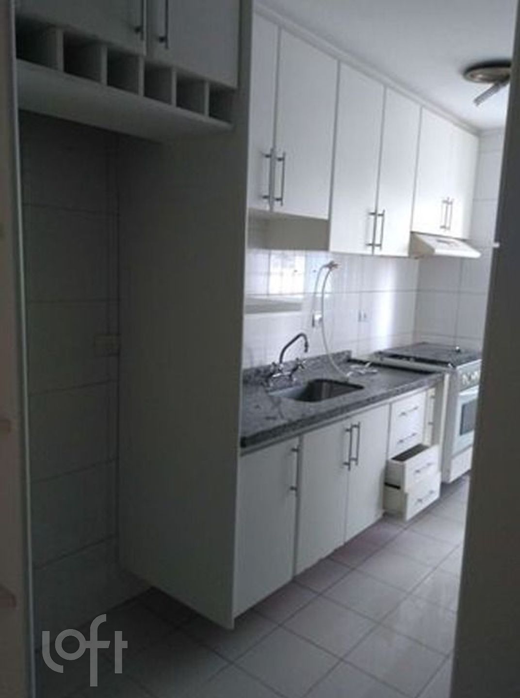 Apartamento à venda com 3 quartos, 90m² - Foto 2