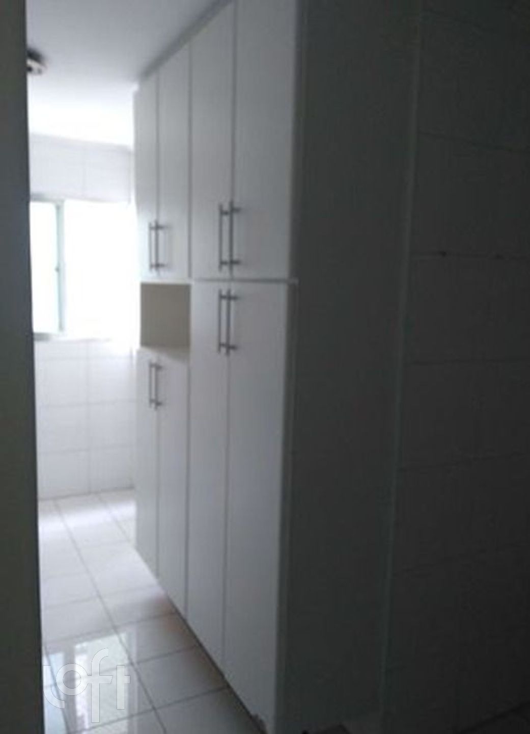 Apartamento à venda com 3 quartos, 90m² - Foto 3