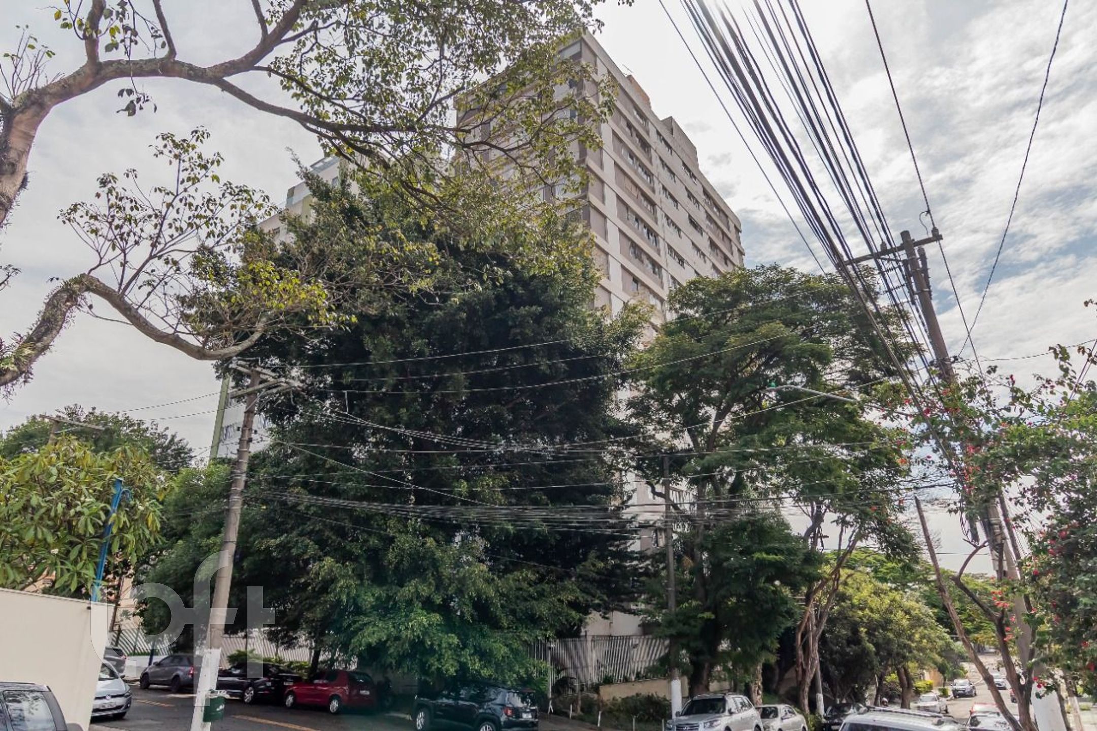 Imagem da propriedade PU1lyj5ma 40