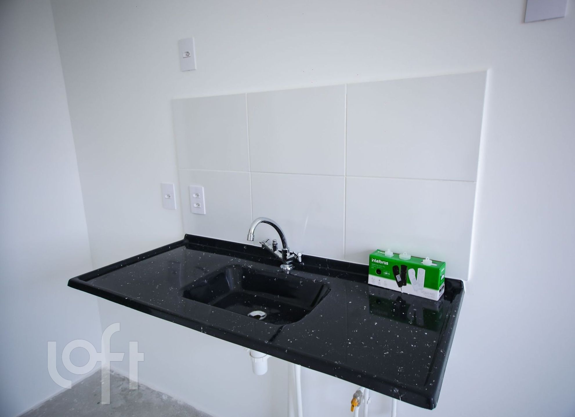 Apartamento à venda com 1 quarto, 24m² - Foto 4