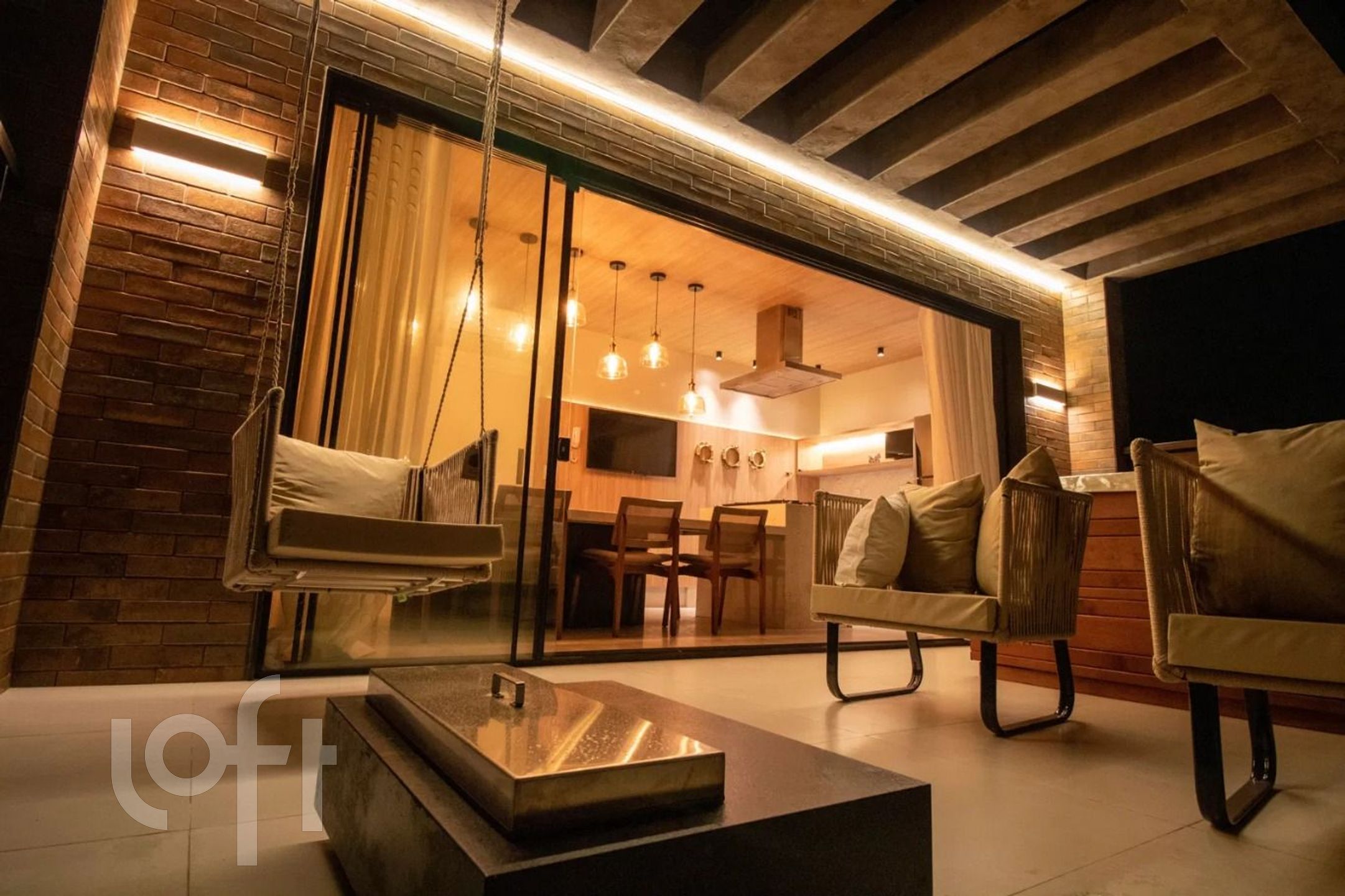 Apartamentos com 181m², 3 quartos, 3 suítes, 3 garagens, no bairro Praia Brava em Itajaí