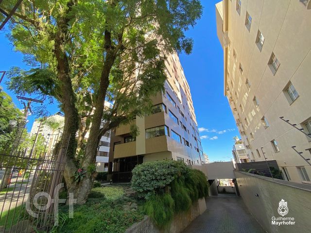 Apartamento com 138m², 3 dormitórios, 1 suíte, 3 vagas, Bela Vista em Porto Alegre