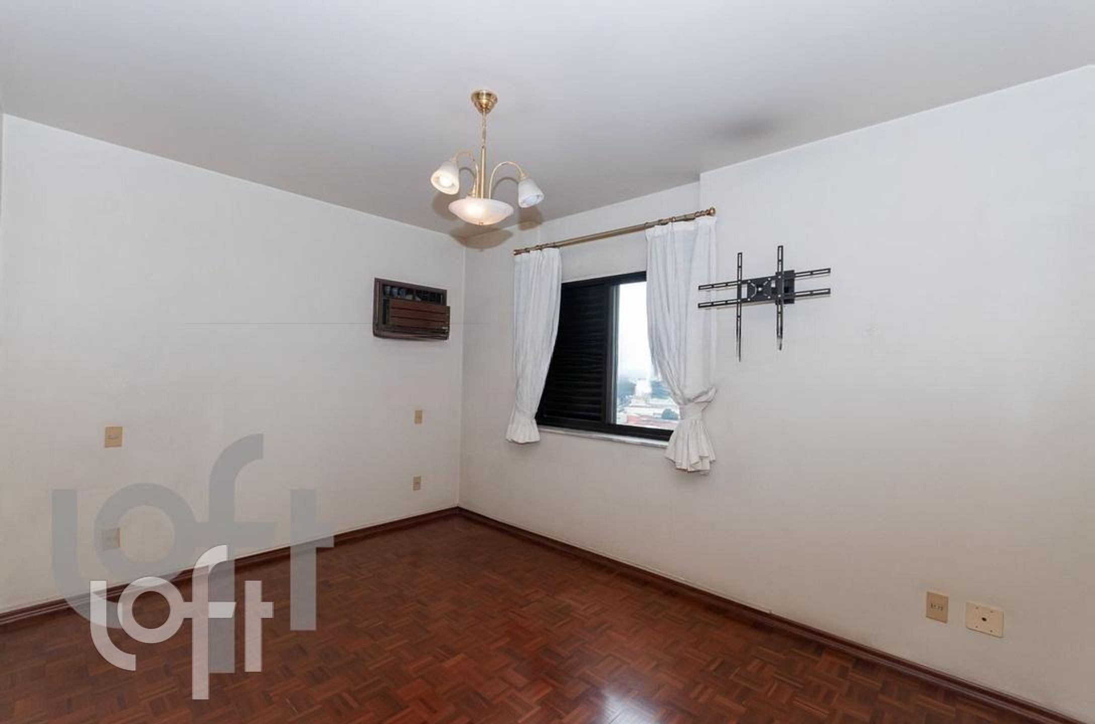 Apartamento à venda com 4 quartos, 200m² - Foto 12