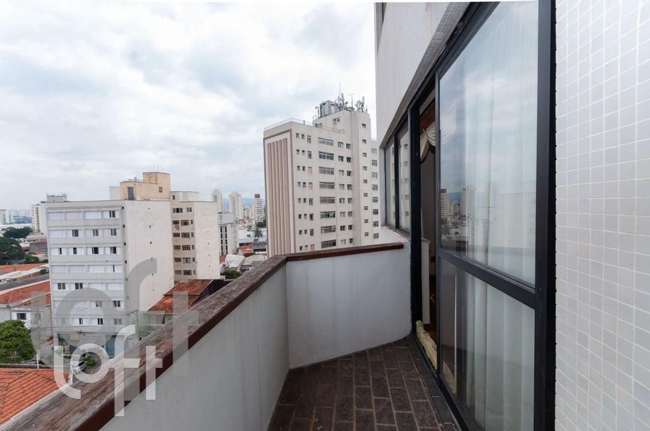 Apartamento à venda com 4 quartos, 200m² - Foto 19