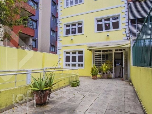 Casa com 222m², Rio Branco em Porto Alegre