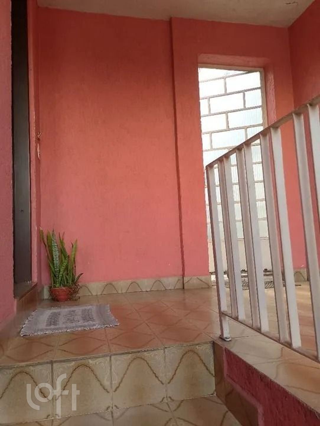 Casa à venda com 2 quartos, 180m² - Foto 2