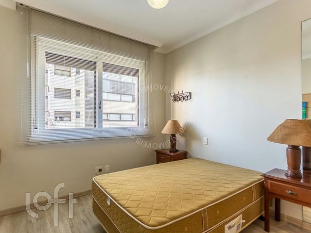 Apartamento com 226m², 3 dormitórios, 1 suíte, 3 vagas, Petrópolis em Porto Alegre