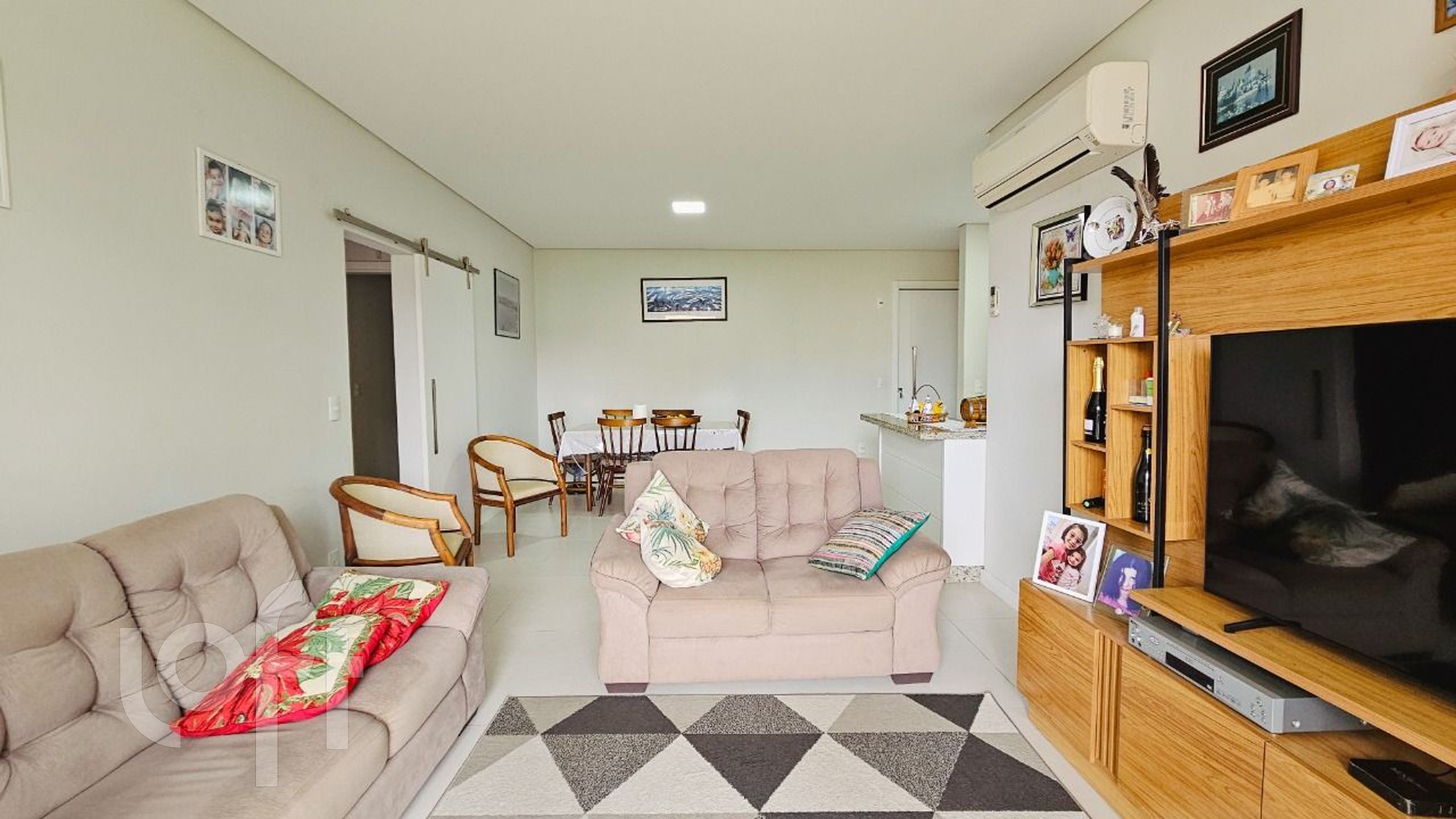 Apartamentos com 112m², 3 quartos, 1 suíte, 2 garagens, no bairro Açores em Florianópolis