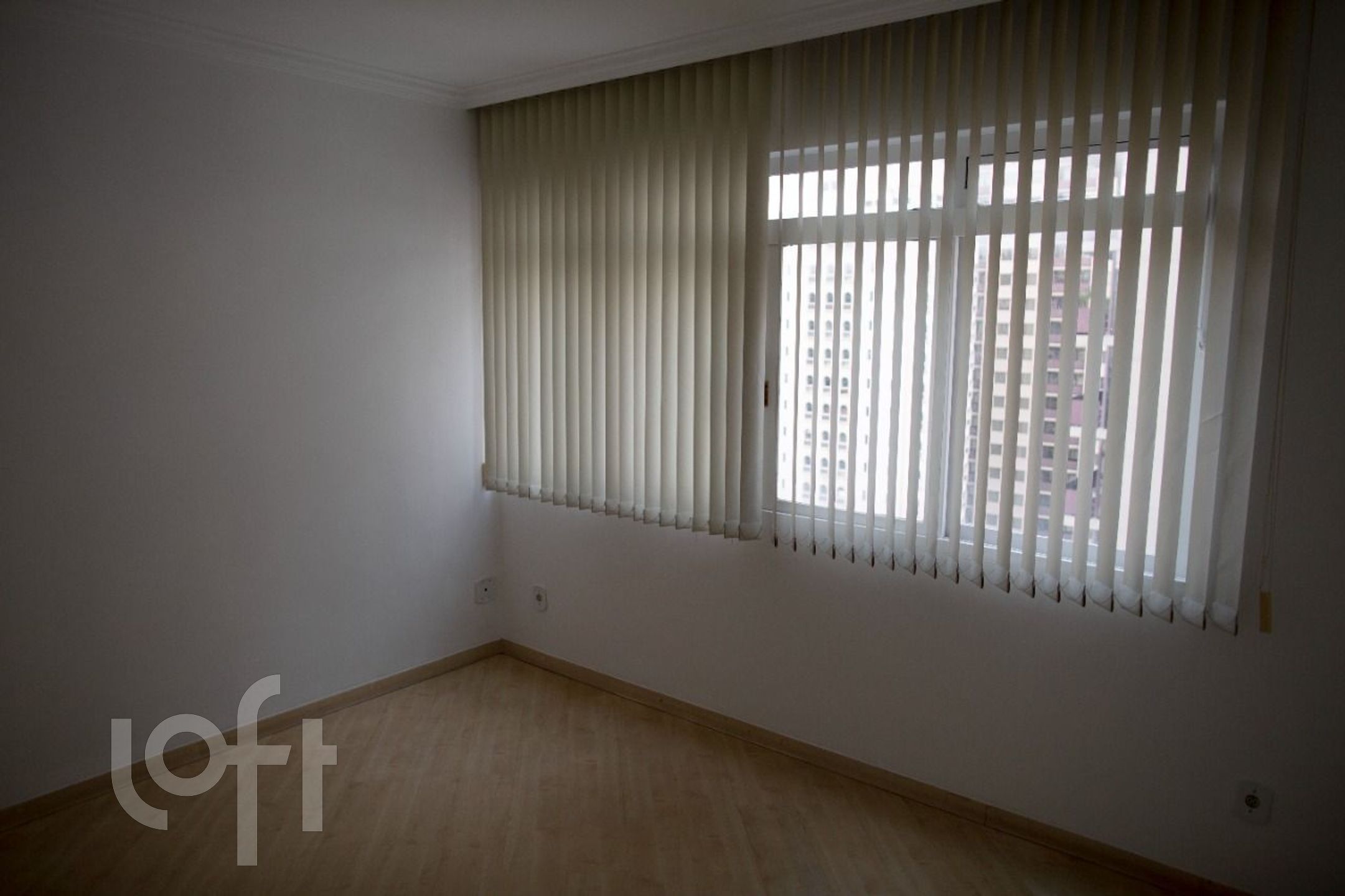 Apartamento à venda com 1 quarto, 55m² - Foto 1