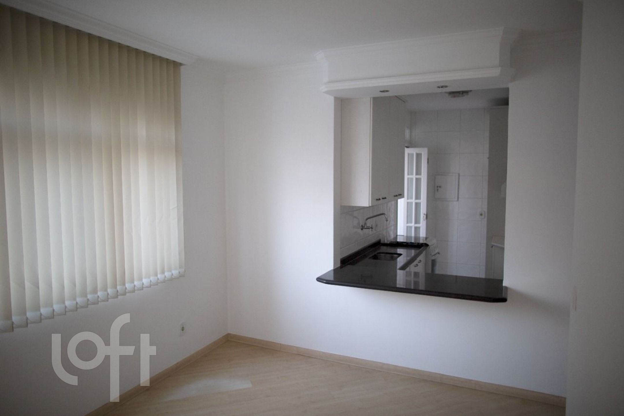 Apartamento à venda com 1 quarto, 55m² - Foto 2