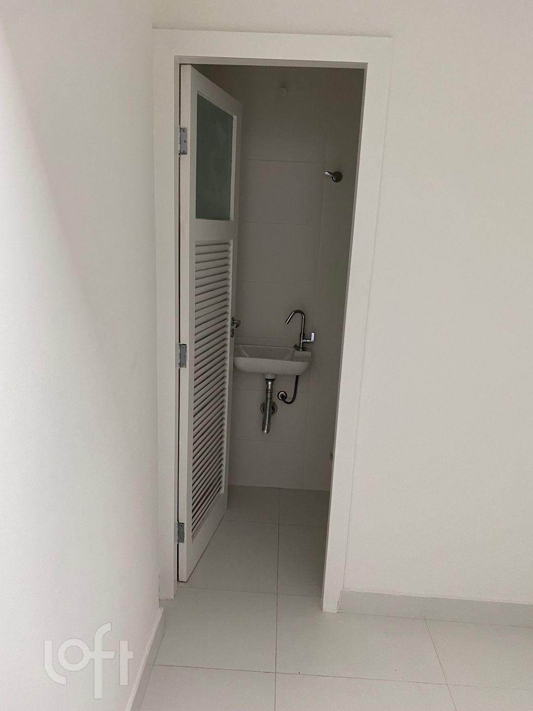 Apartamento à venda com 2 quartos, 92m² - Foto 4