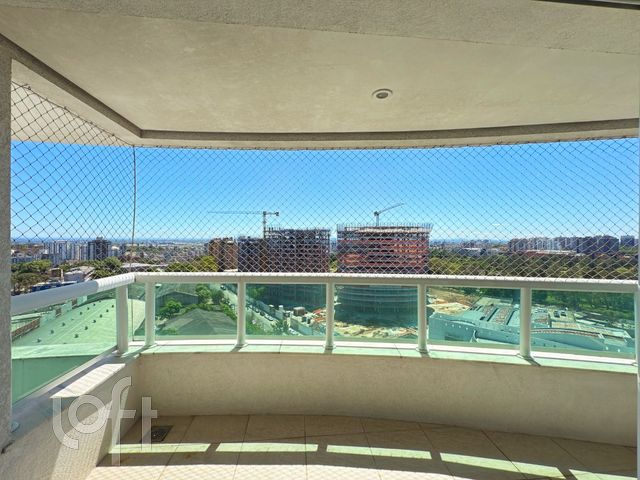 Apartamento com 74m², 2 dormitórios, 1 suíte, 1 vaga, Três Figueiras em Porto Alegre