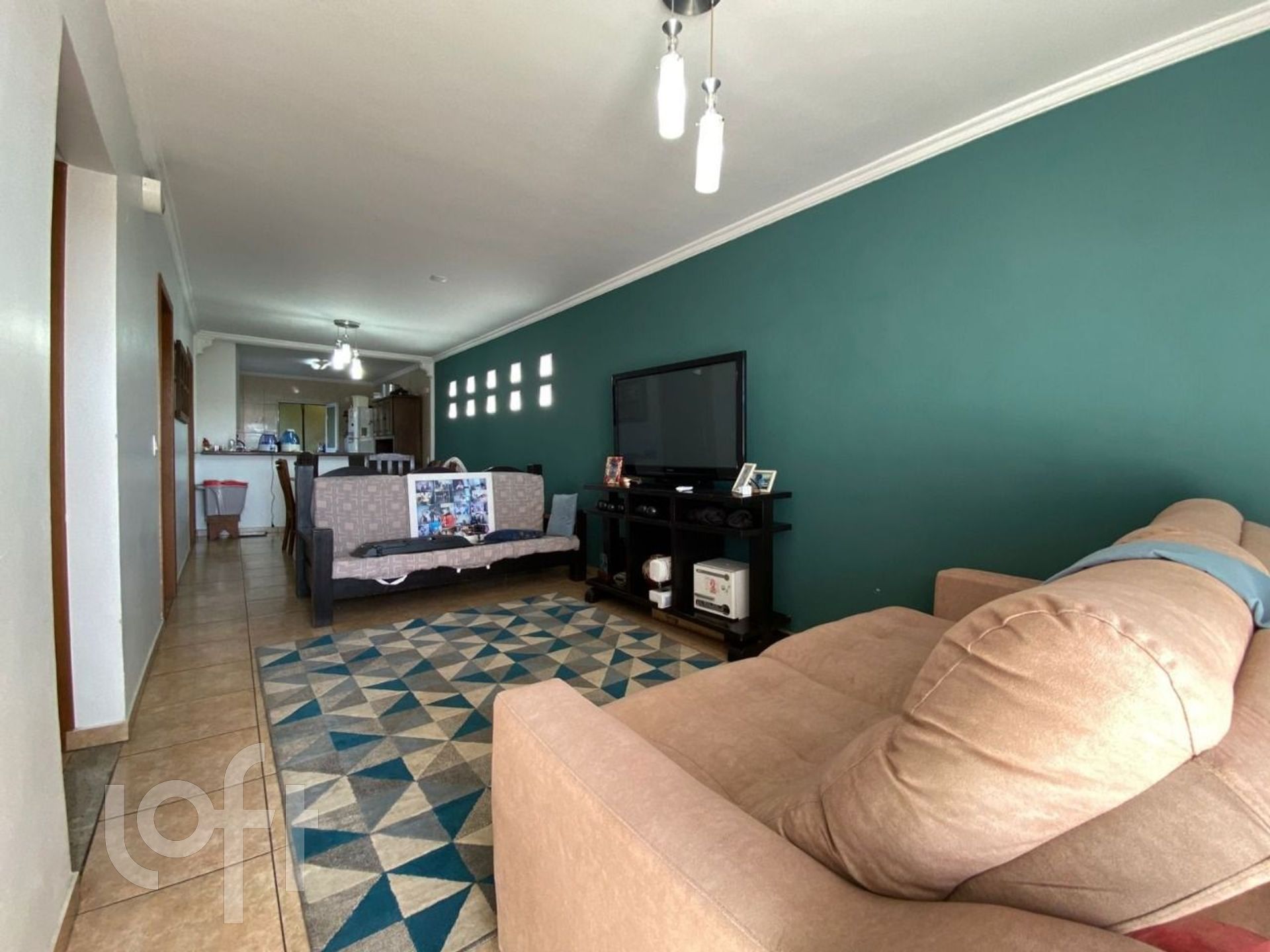 Casa à venda em Guaianases com 350 m², 4 quartos,