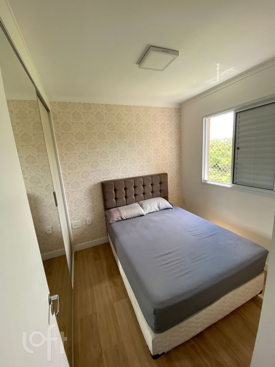 Apartamento à venda com 2 quartos, 47m² - Foto 2