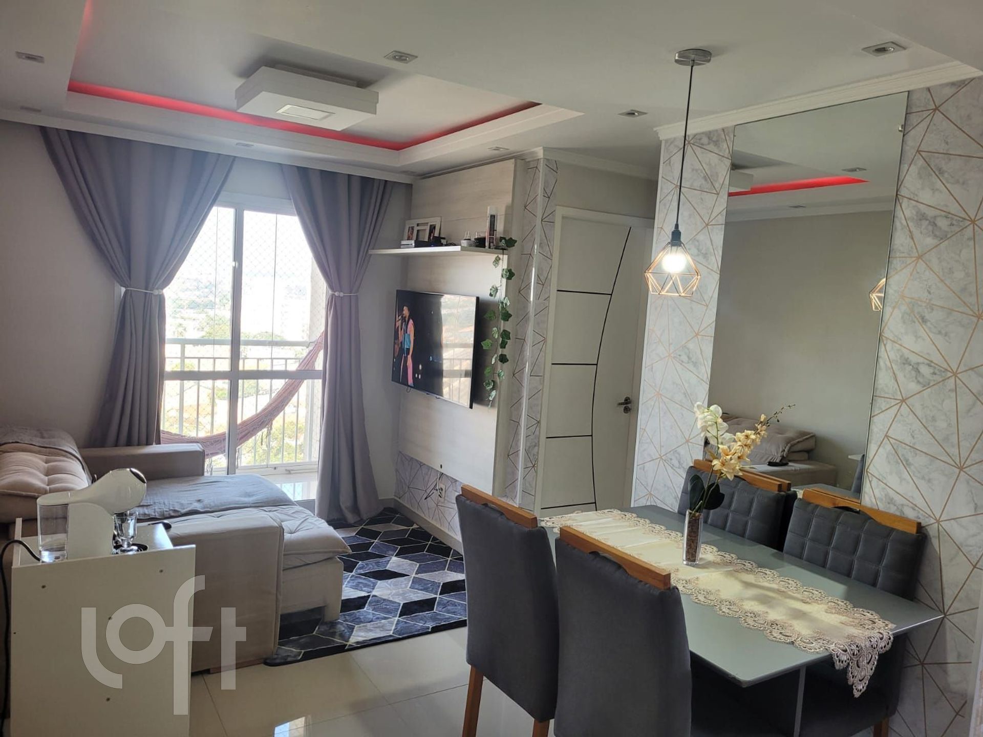 Apartamento à venda com 2 quartos, 47m² - Foto 1