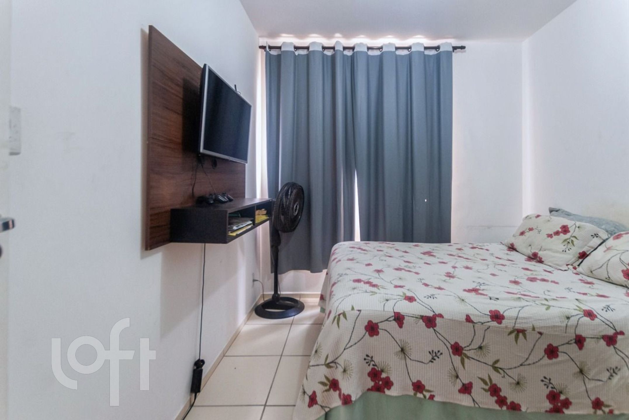 Apartamento à venda com 2 quartos, 75m² - Foto 11