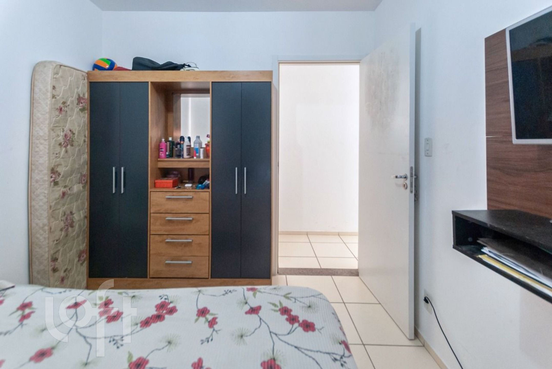 Apartamento à venda com 2 quartos, 75m² - Foto 13